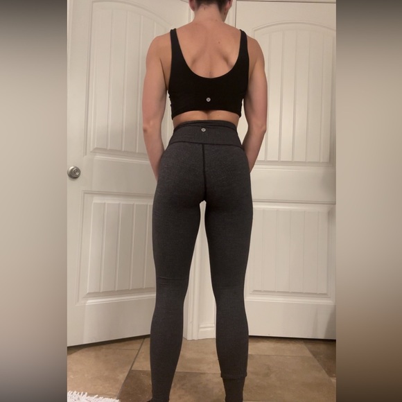 Super cute leggings, super flattering as well! - Picture 2 of 4